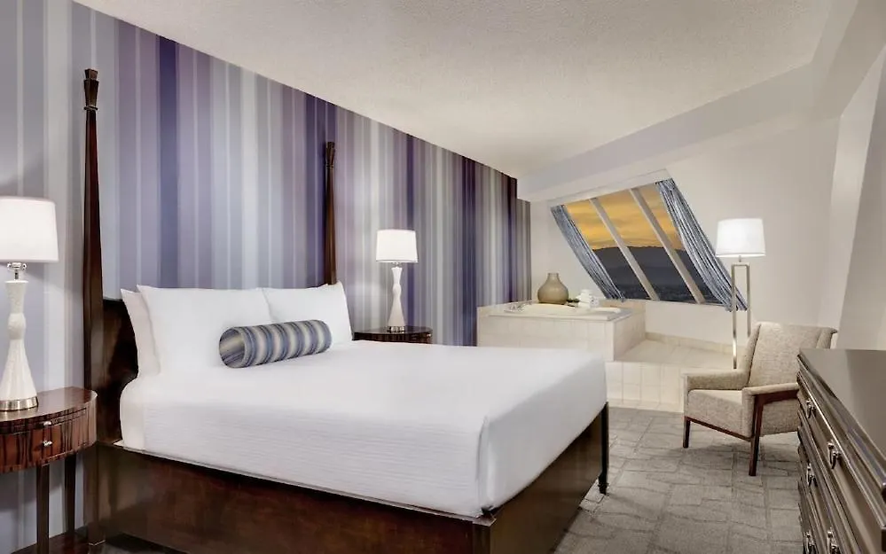 Luxor Hotel&Casino by Suiteness Las Vegas Hotel